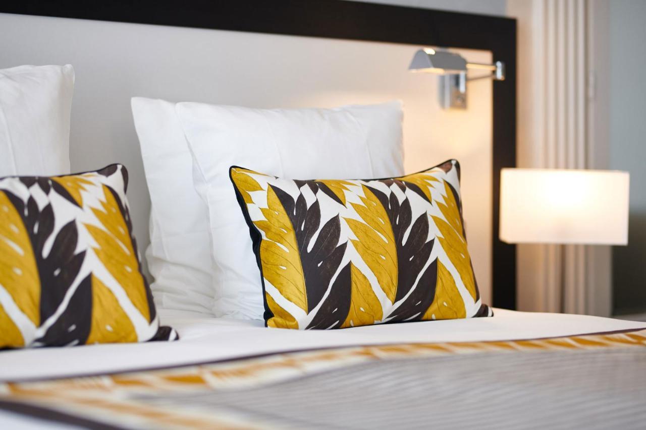 Double or Twin Room Canal View